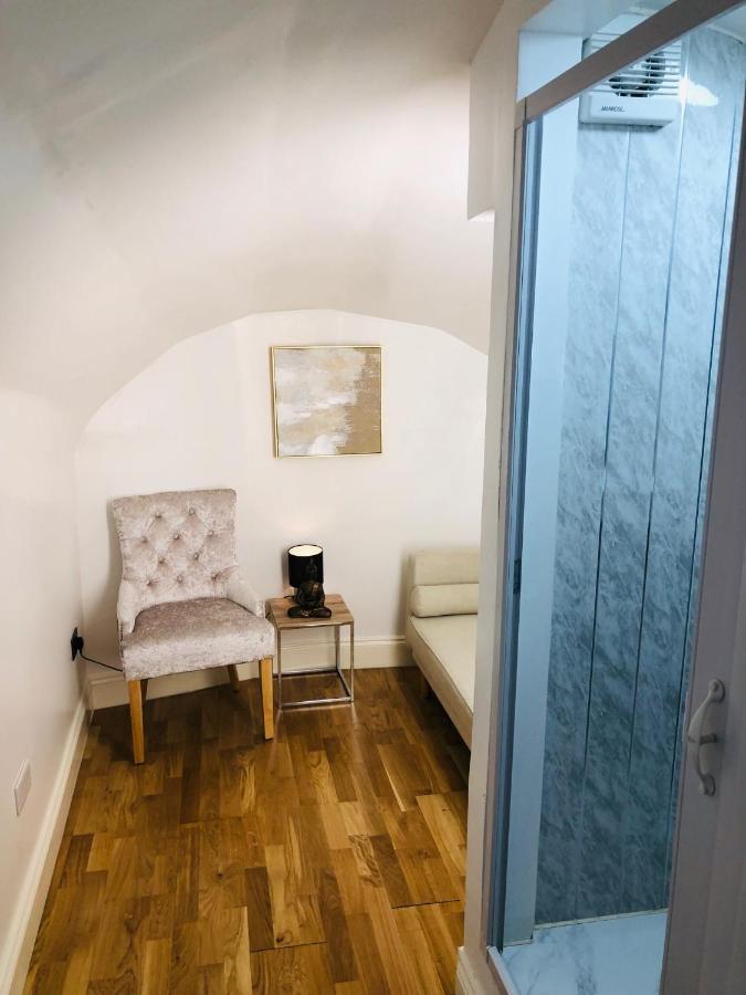 Southern Belgravia Apartments London Bagian luar foto